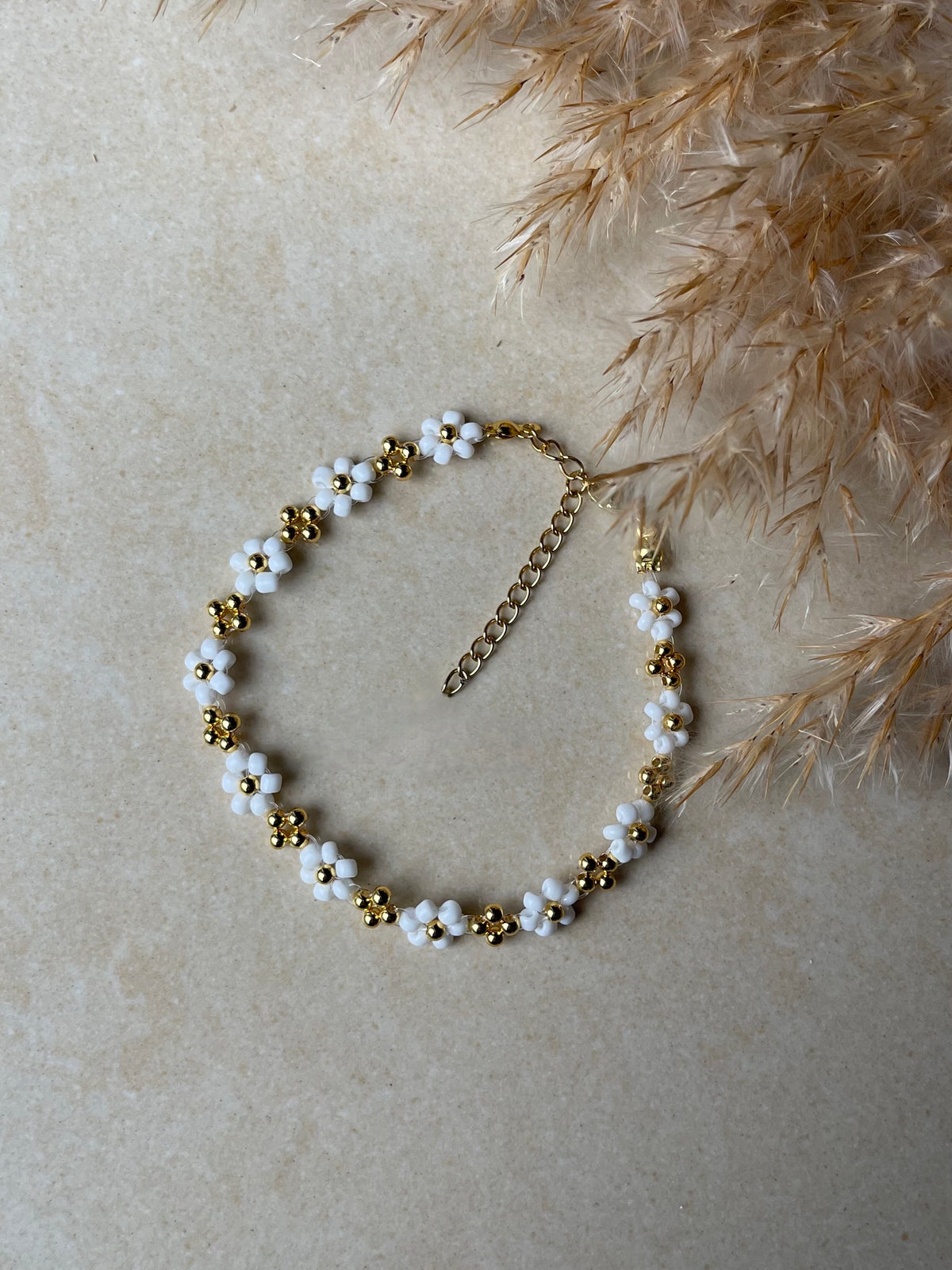 Weiß goldenes Gänseblümchen Armband 🌼